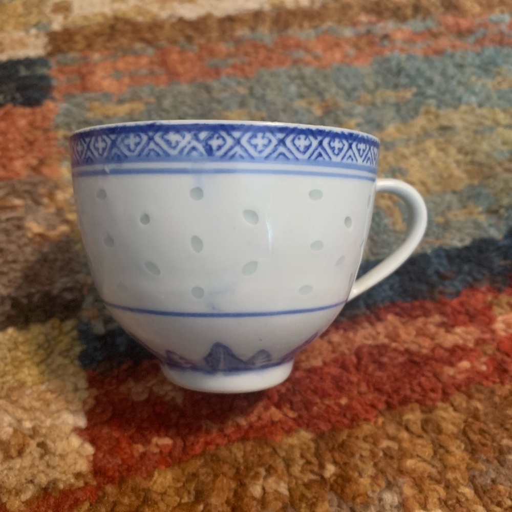 Blue and White Ceramic Tea Cup - Classic Pattern
